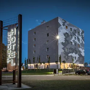 The Cube Отель