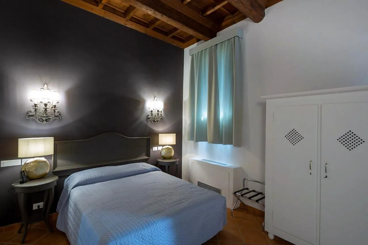 Princess Art Hotel Φεράρα